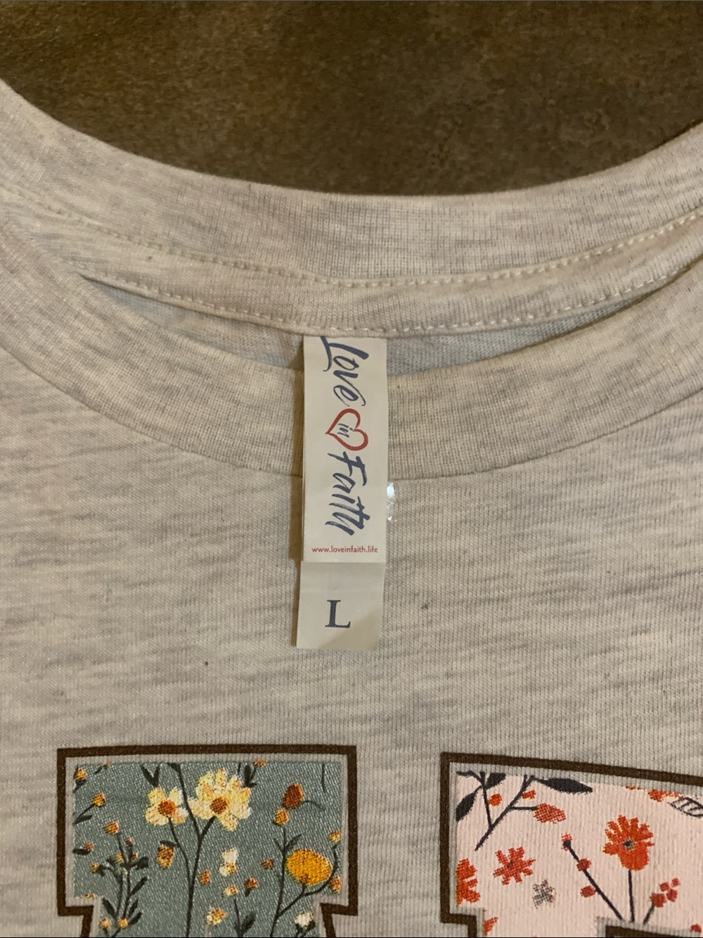 Love In Faith Made for More Floral Tee Size L Oatmeal color New - Picture 2 of 2